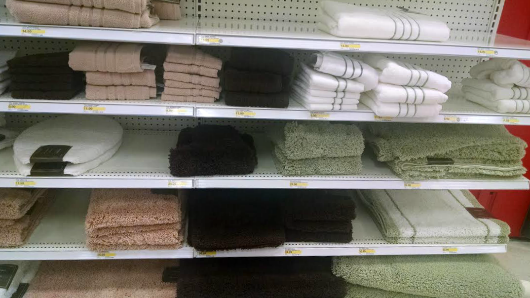 towels-on-shelf